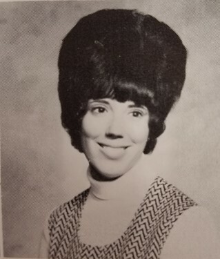 Carolyn McCune